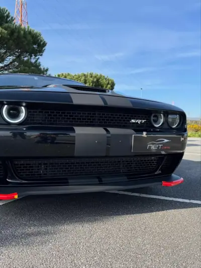 Dodge Challenger 2019 - 62950 EUR, 66000 km - AUTO.MOTO.pt - 66000km - foto 3 de 8