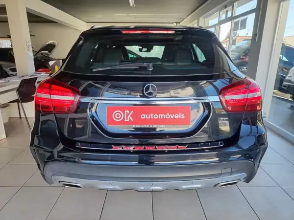 Mercedes-Benz GLA 200 2018 - 22750 EUR, 191200 km - AUTO.MOTO.pt - 191200km - foto 9 de 36