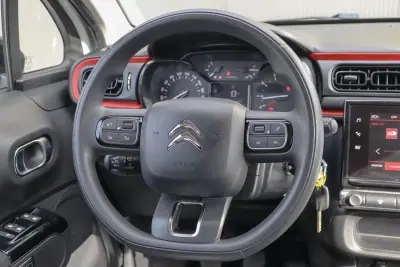 Citroën C3 2020 - 10250 EUR, 82257 km - AUTO.MOTO.pt - 82257km - foto 23 de 28
