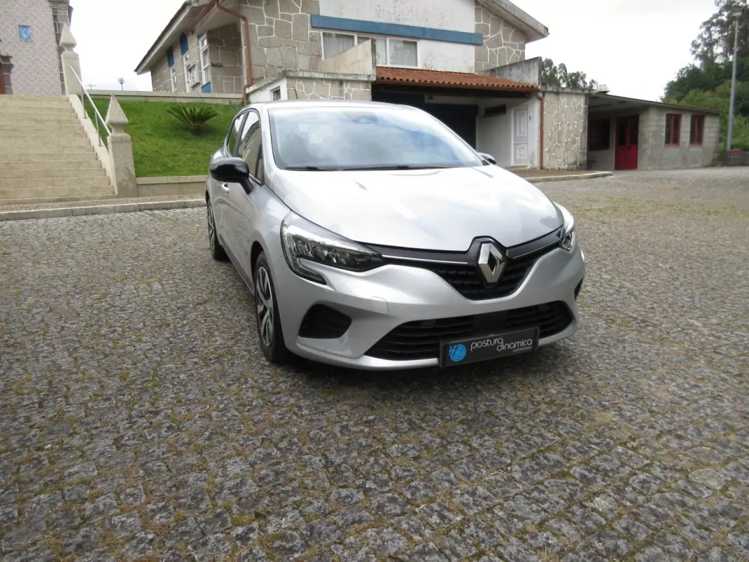 Renault Clio 2022 - 13490 EUR, 149000 km - AUTO.MOTO.pt - 149000km - foto 12 de 42