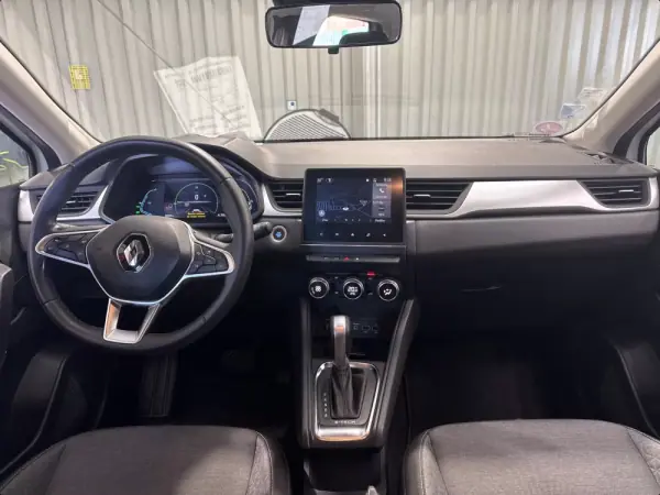 Renault Captur 2022 - 16900 EUR, 128630 km - AUTO.MOTO.pt - 128630km - foto 4 de 5