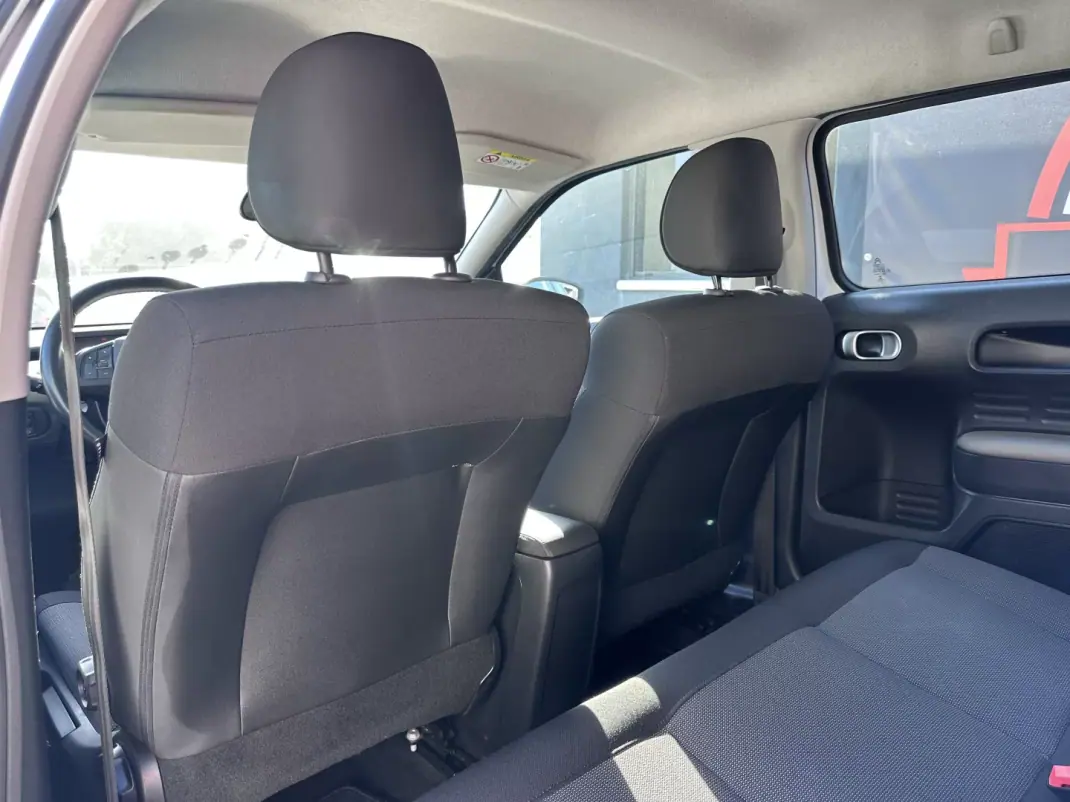 Citroën C4 Cactus 2020 - 11900 EUR, 150000 km - AUTO.MOTO.pt - 150000km - foto 30 de 37
