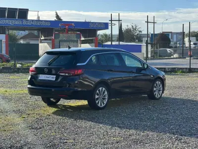 Opel Astra Sports Tourer 2018 - 12984 EUR, 97000 km - AUTO.MOTO.pt - 97000km - foto 23 de 26