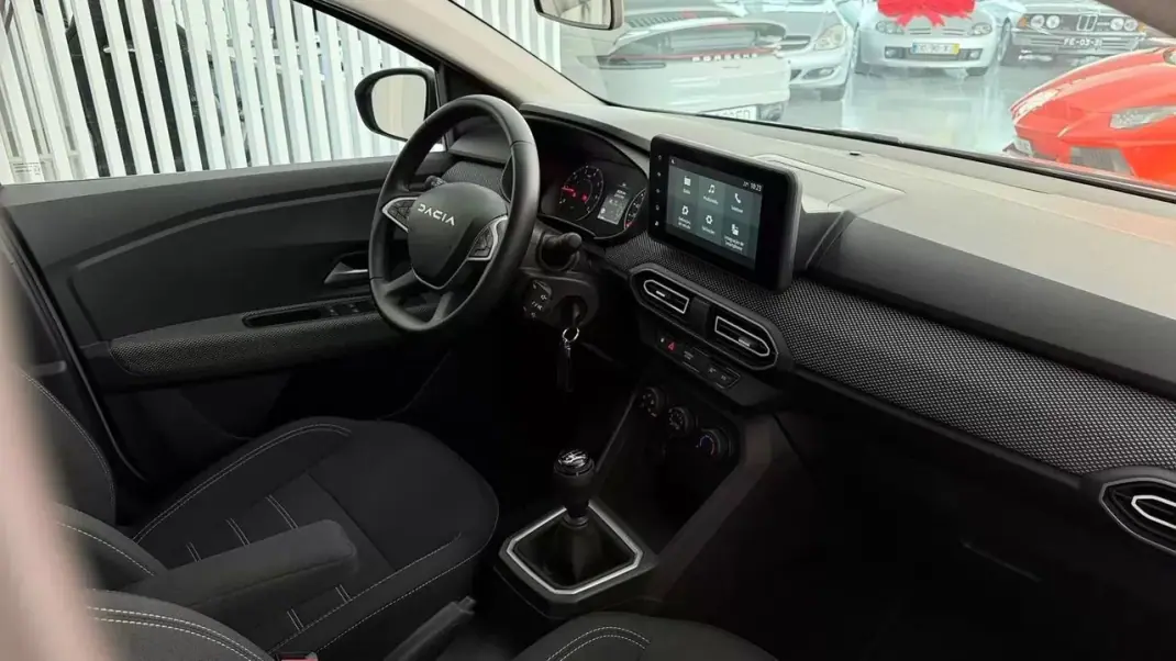 Dacia Sandero 2025 - 14990 EUR, 20225 km - AUTO.MOTO.pt - 20225km - foto 13 de 29