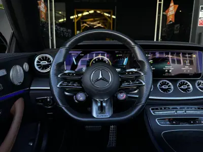 Mercedes-Benz E 53 AMG 2021 - 89990 EUR, 54200 km - AUTO.MOTO.pt - 54200km - foto 21 de 49