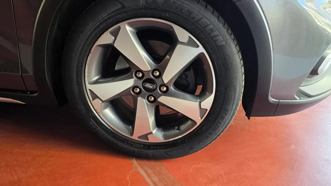Ford Focus 2020 - 15990 EUR, 90544 km - AUTO.MOTO.pt - 90544km - foto 14 de 51