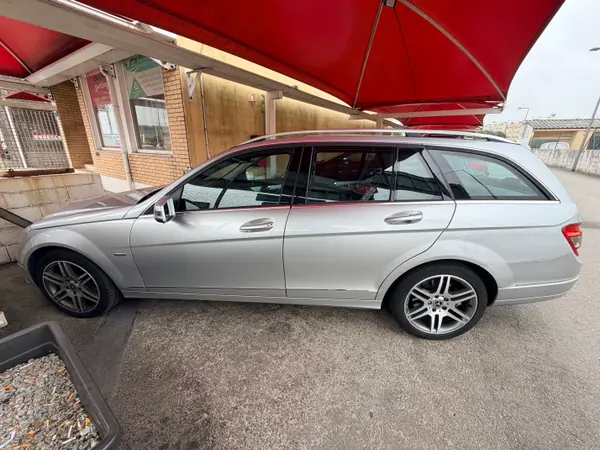 Mercedes-Benz C 250 2010 - 8500 EUR, 340000 km - AUTO.MOTO.pt - 340000km - foto 2 de 8