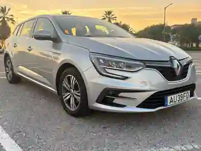 Renault Mégane Sport Tourer 2022 - 17990 EUR, 43000 km - 43000km - foto 2 de 14