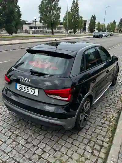 Audi A1 Sportback 2016 - 15450 EUR, 155705 km - 155705km - foto 5 de 8