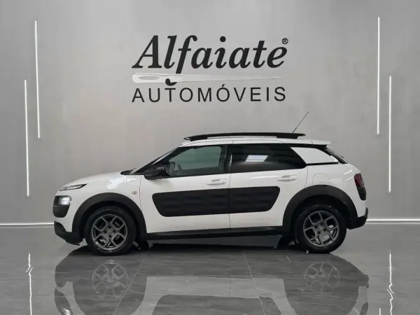 Citroën C4 Cactus 2017 - 13990 EUR, 163000 km - 163000km - foto 2 de 24