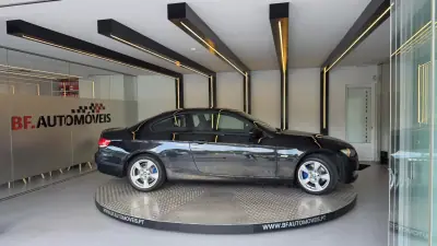 BMW 320 2007 - 10900 EUR, 279640 km - AUTO.MOTO.pt - 279640km - foto 8 de 56