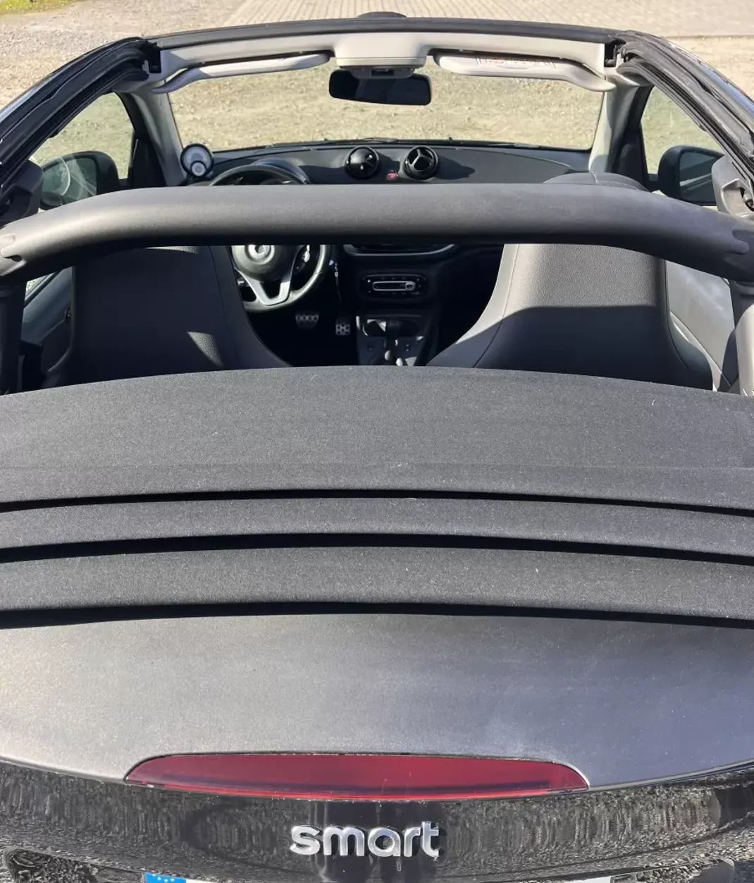 Smart Fortwo Cabrio 2019 - 14000 EUR, 48700 km - AUTO.MOTO.pt - 48700km - foto 14 de 19