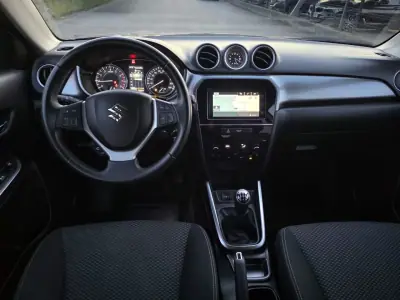 Suzuki Vitara 2018 - 15990 EUR, 45000 km - AUTO.MOTO.pt - 45000km - foto 15 de 21