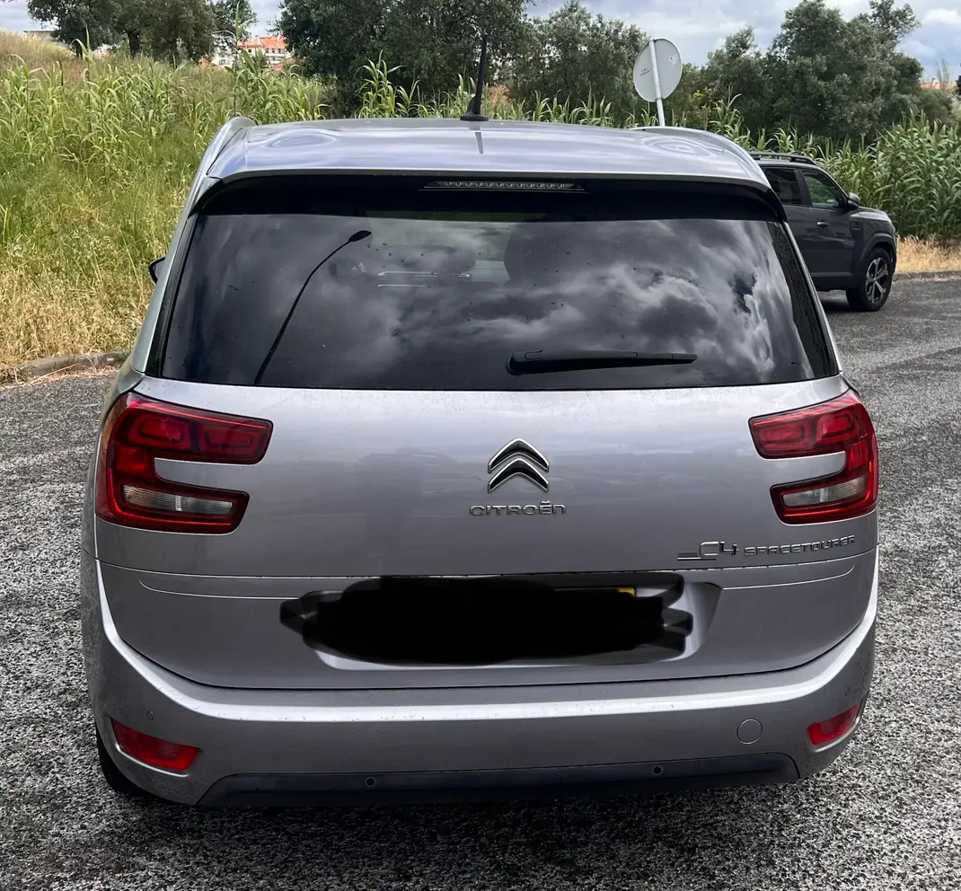 Citroën C4 Spacetourer 2019 - 14500 EUR, 97000 km - AUTO.MOTO.pt - 97000km - foto 3 de 10