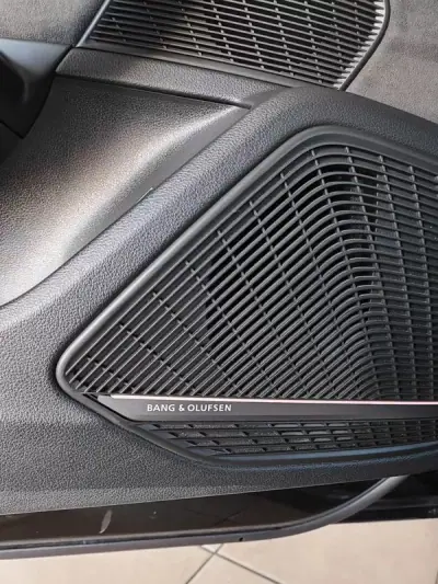 Audi RS5 2018 - 56000 EUR, 142000 km - AUTO.MOTO.pt - 142000km - foto 24 de 49