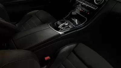 Mercedes-Benz C 220 2017 - 27990 EUR, 160170 km - AUTO.MOTO.pt - 160170km - foto 23 de 29