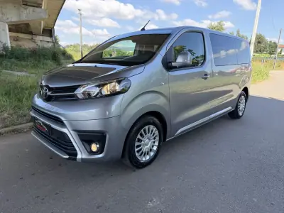 Toyota Proace Verso 2020 - 28890 EUR, 146000 km - AUTO.MOTO.pt - 146000km - foto 4 de 30