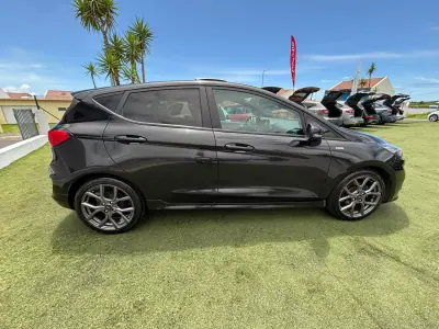 Ford Fiesta 2023 - 20490 EUR, 86989 km - AUTO.MOTO.pt - 86989km - foto 3 de 14