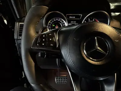 Mercedes-Benz G 63 AMG 2013 - 85990 EUR, 215500 km - AUTO.MOTO.pt - 215500km - foto 26 de 42