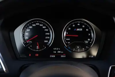BMW M2 2019 - 72000 EUR, 21000 km - AUTO.MOTO.pt - 21000km - foto 26 de 45