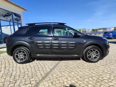 Citroën C4 Cactus 2017 — foto 5 de 22