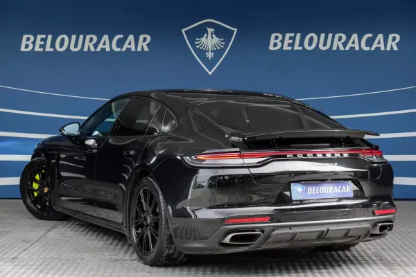 Porsche Panamera 2021 - 95000 EUR, 73819 km - AUTO.MOTO.pt - 73819km - foto 4 de 19
