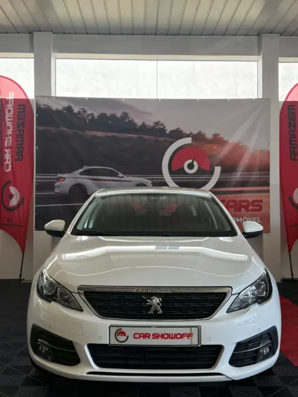 Peugeot 308 SW 2018 - 11900 EUR, 171000 km - AUTO.MOTO.pt - 171000km - foto 2 de 8