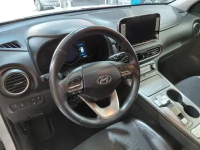 Hyundai Kauai 2019 - 18800 EUR, 99000 km - AUTO.MOTO.pt - 99000km - foto 15 de 26