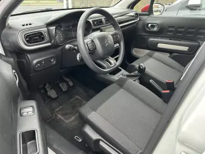 Citroën C3 2018 - 11750 EUR, 72750 km - AUTO.MOTO.pt - 72750km - foto 5 de 14