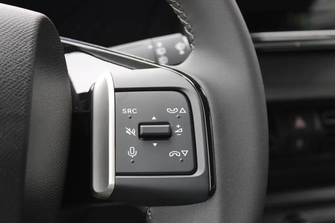 Citroën C3 2025 - 20900 EUR, 1769 km - AUTO.MOTO.pt - 1769km - foto 11 de 20