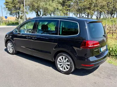 Volkswagen Sharan 2016 - 24900 EUR, 160555 km - AUTO.MOTO.pt - 160555km - foto 4 de 24