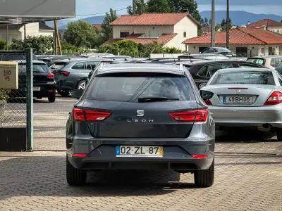 SEAT Leon ST 2019 - 11990 EUR, 190000 km - AUTO.MOTO.pt - 190000km - foto 4 de 12