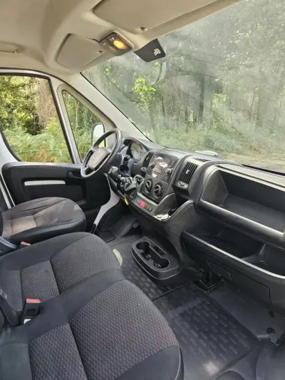 Peugeot BOXER 2.0 BlueHDi 435 L4H2 Premium 2020 - 20350 EUR, 126369 km - AUTO.MOTO.pt - 126369km - foto 39 de 40