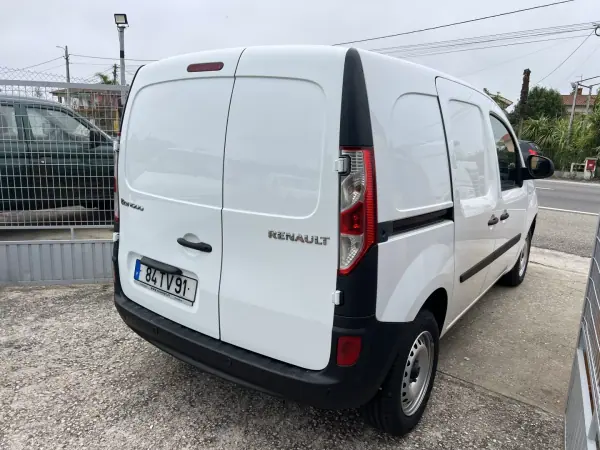 Renault Kangoo 2017 - 7950 EUR, 175688 km - 175688km - foto 10 de 15