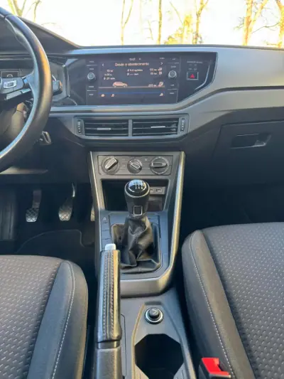 Volkswagen Polo 2019 - 10999 EUR, 129000 km - AUTO.MOTO.pt - 129000km - foto 10 de 10