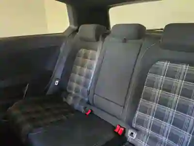 Volkswagen Golf 2014 - 14750 EUR, 262000 km - 262000km - foto 13 de 13
