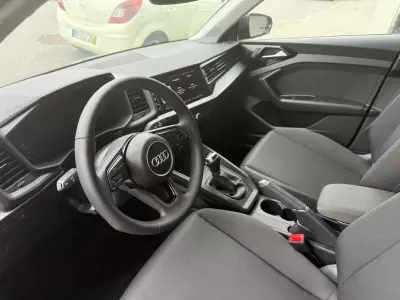 Audi A1 Sportback 2025 - 26750 EUR, 956 km - AUTO.MOTO.pt - 956km - foto 25 de 37