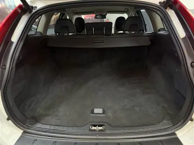 Volvo XC 60 2011 - 11990 EUR, 312000 km - AUTO.MOTO.pt - 312000km - foto 23 de 23