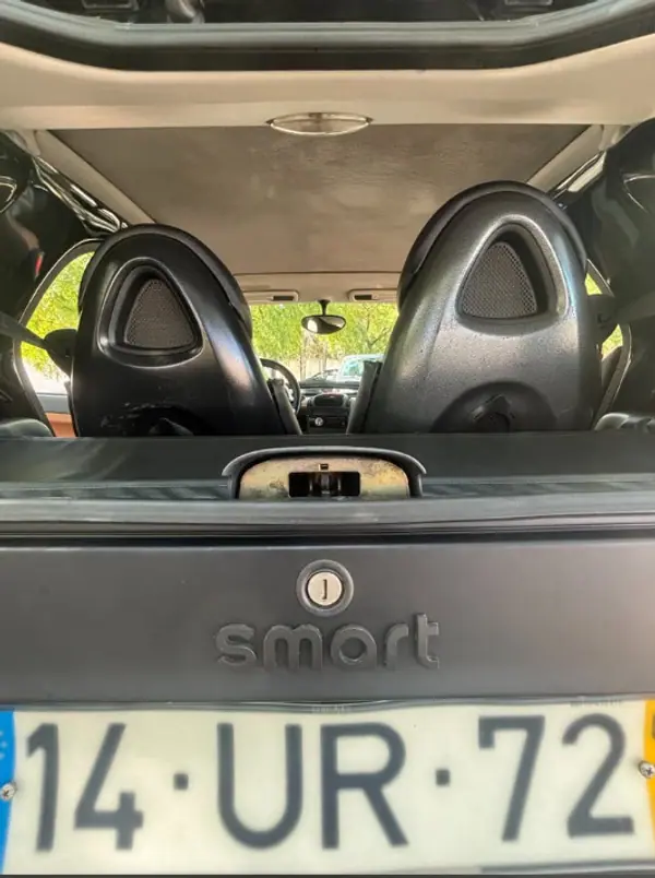 Smart ForTwo Coupé 2004 - 3000 EUR, 185500 km - AUTO.MOTO.pt - 185500km - foto 7 de 10