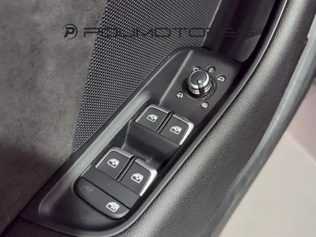 Audi A3 Sportback 2020 - 23000 EUR, 57270 km - 57270km - foto 15 de 17