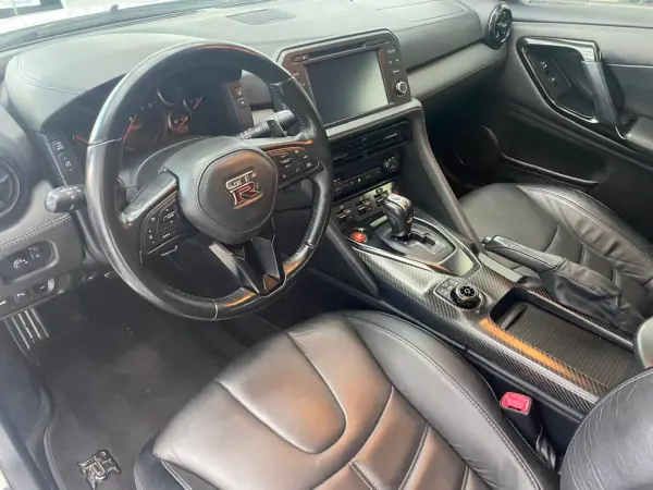 Nissan GT-R 2016 - 142500 EUR, 64500 km - AUTO.MOTO.pt - 64500km - foto 3 de 3