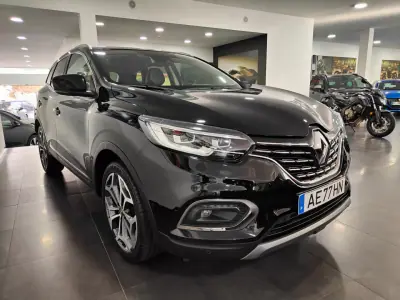 Renault Kadjar 2020 - 16990 EUR, 80000 km - AUTO.MOTO.pt - 80000km - foto 6 de 10