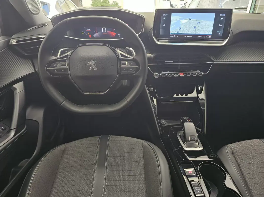 Peugeot 2008 2021 - 16500 EUR, 169015 km - AUTO.MOTO.pt - 169015km - foto 7 de 22