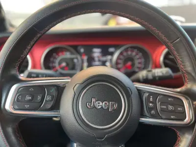 Jeep Wrangler Unlimited 2020 - 58900 EUR, 97594 km - AUTO.MOTO.pt - 97594km - foto 3 de 17