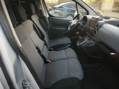 Citroën 2018 - 11374 EUR, 160909 km - AUTO.MOTO.pt - 160909km - foto 13 de 34