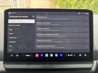 2026 - 36500 EUR, 4216 km - AUTO.MOTO.pt - 4216km - foto 19 de 23