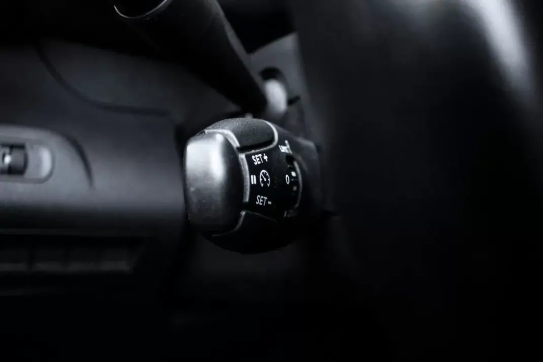 Peugeot Partner 1.5 Blue HDI 100 S&S Premium 2021 - 12990 EUR, 71659 km - AUTO.MOTO.pt - 71659km - foto 13 de 31