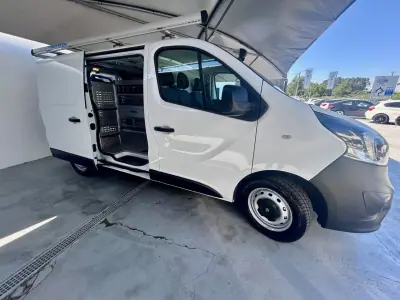 Opel Vivaro 1.5 CDTi 2020 - 18990 EUR, 130929 km - AUTO.MOTO.pt - 130929km - foto 8 de 27