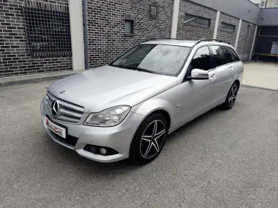 Mercedes-Benz C 220 2011 - 240000km