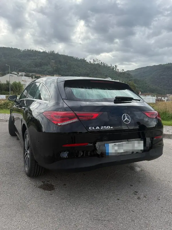 Mercedes-Benz A 250 2021 — foto 3 de 8